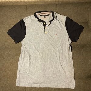 Tommy Hilfiger t shirt